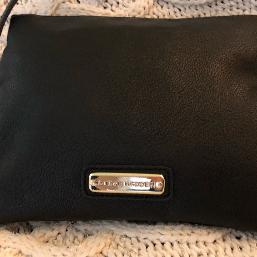 **SOLD** - Picture 4 of 6